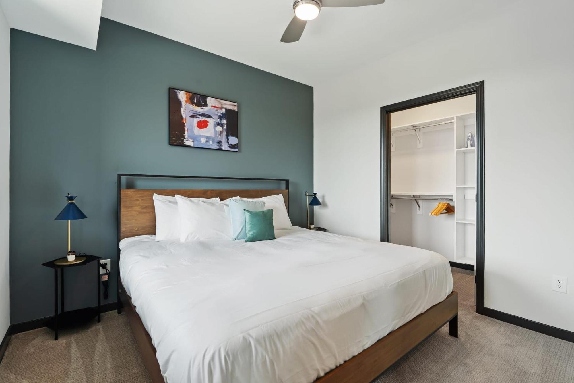 Cozysuites On Mass With Garage Parking #7 印第安納波利斯 外观 照片